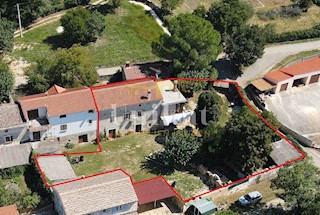 Haus - Verkauf - ISTARSKA - SVETI LOVREČ - SVETI LOVREČ PAZENATIČKI